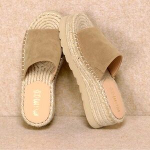 PRAIRIE PATH PLATFORM SANDAL from THREE BIRD NEST